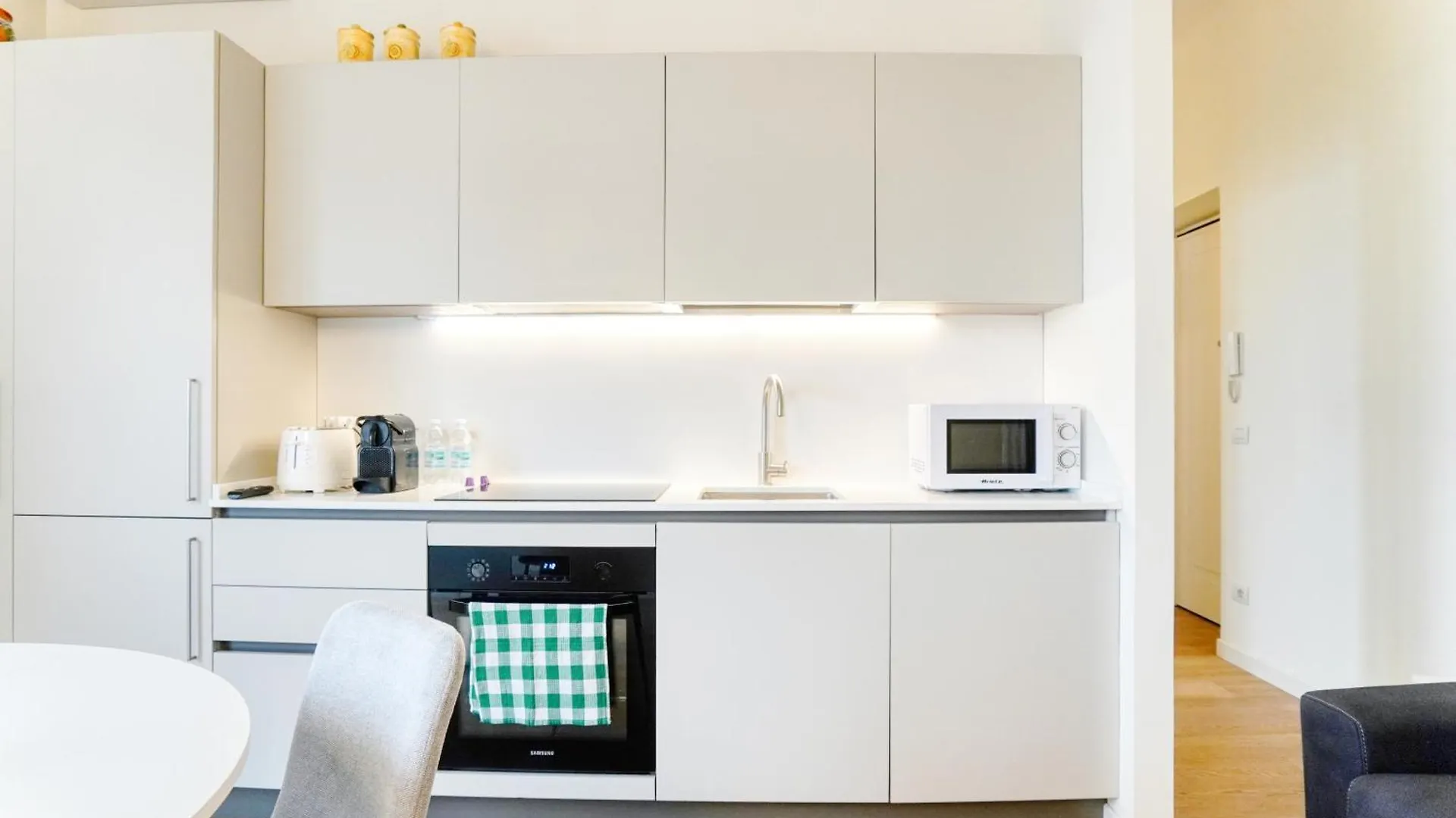Piranesi Boutique Apartments - Modern Design 5 Mins From Linate Airport ミラノ