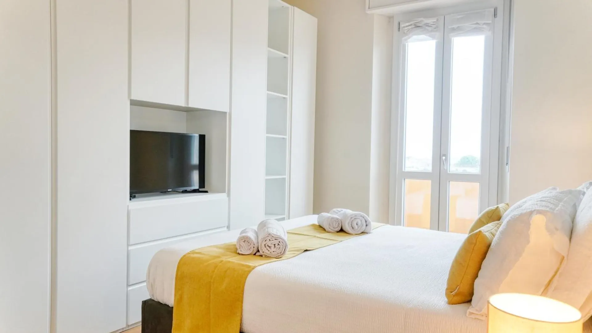 Piranesi Boutique Apartments - Modern Design 5 Mins From Linate Airport Milaan